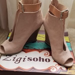 Zigi Soho Wedge Shoes